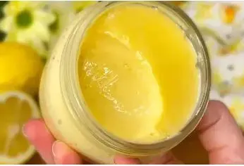 طرز تهیه دسر ترش، خامه‌ای و آماده در کمتر از ۱۰ دقیقه