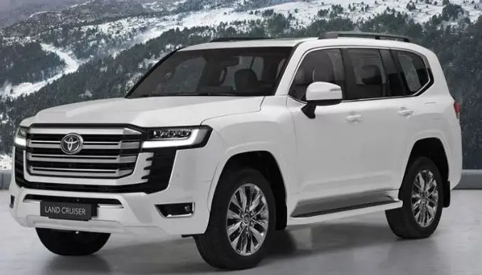 تویوتا لندکروز سری جدید راهی بازار شد | معرفی خودرو تویوتا لندکروز سری ۳۰۰ با مشخصات فنی
