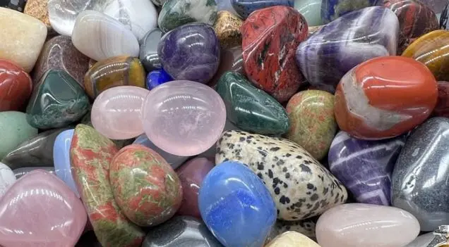 سنگ عقیق مخصوص ماه تولدتان را بشناسید / کدام رنگ عقیق برای ماه تولد شما شانس می‌آورد؟