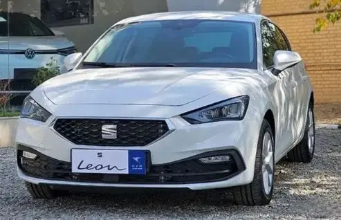 رقیب پژو ۲۰۷ راهی بازار شد + قیمت | معرفی خودرو سئات لئون با مشخصات فنی