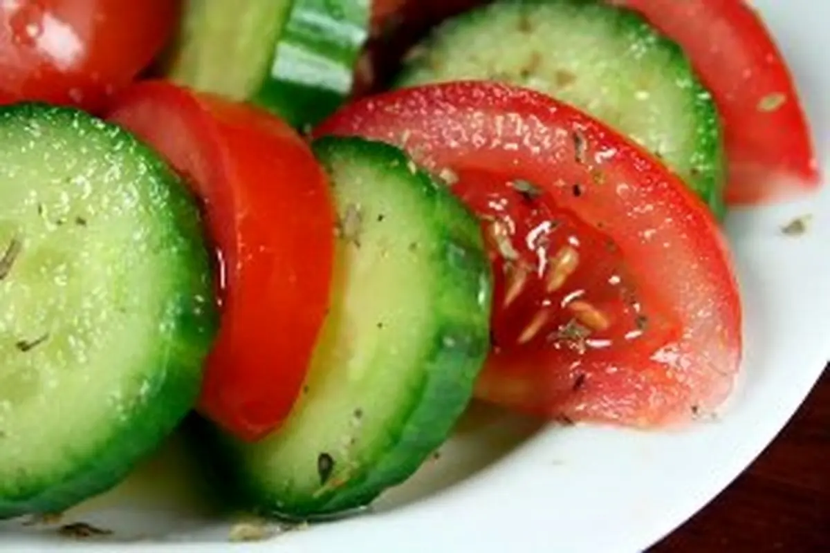 با این ماده ارزان قیمت خانگی ماندگاری گوجه و خیار را تا 10 برابر افزایش بدین