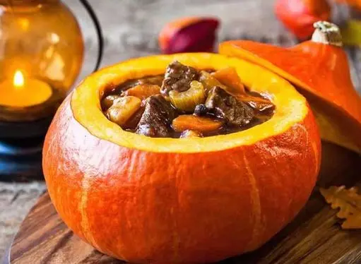 طرز تهیه خورشت کدو حلوایی؛ غذای پاییزه بهشتی