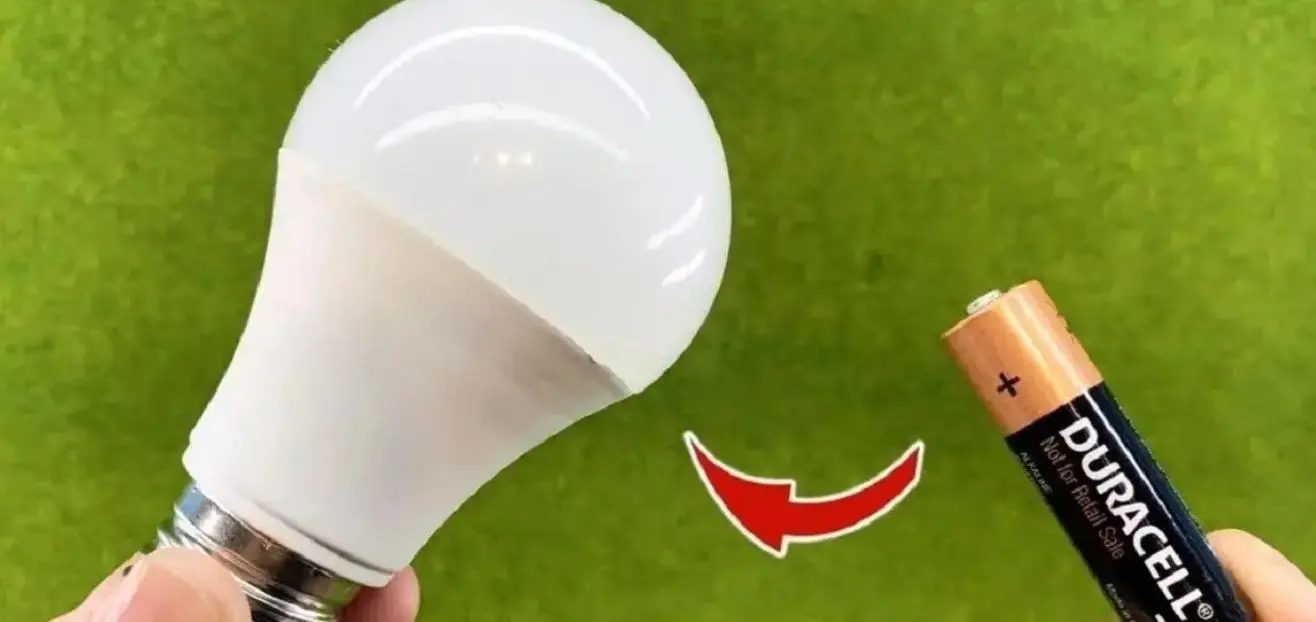 لامپ ال ای دی سوخته و خراب رو با یک باطری کوچیک درست کن