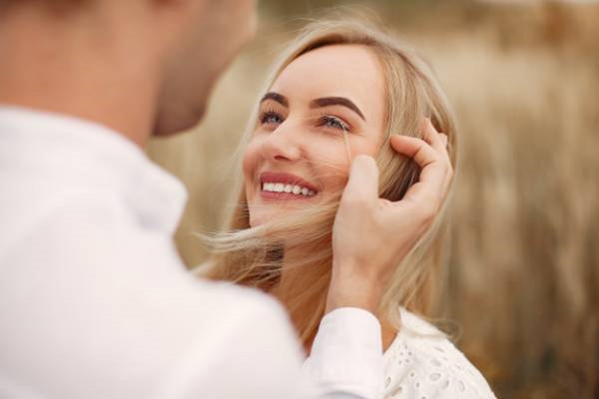 کشف جدید روانشناسان: نیاز عاطفی زنان به مردان؛ حقیقتی که کمتر درباره آن گفته می‌شود