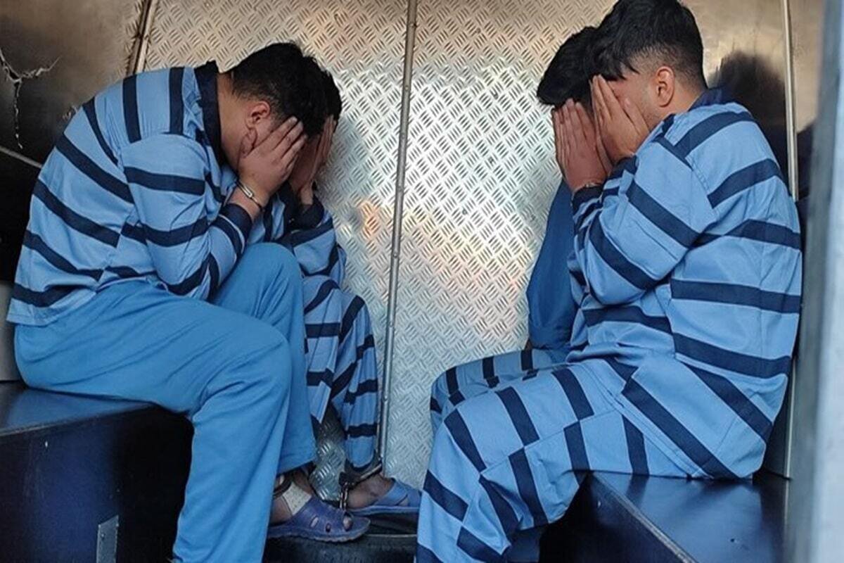 اخاذی از مردم به بهانه ارتباط با دشمن | مامورنماها در چنگال قانون