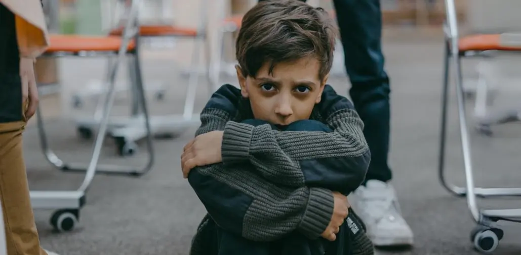 مردانی که همیشه به شریک زندگی خود خیانت می کنند اغلب این ۷ تجربه کودکی را داشته اند
