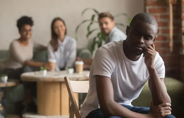 تست شخصیت شناسی | اگر این علائم رو داری از نظر پزشکی شما یک جامعه ستیز هستید