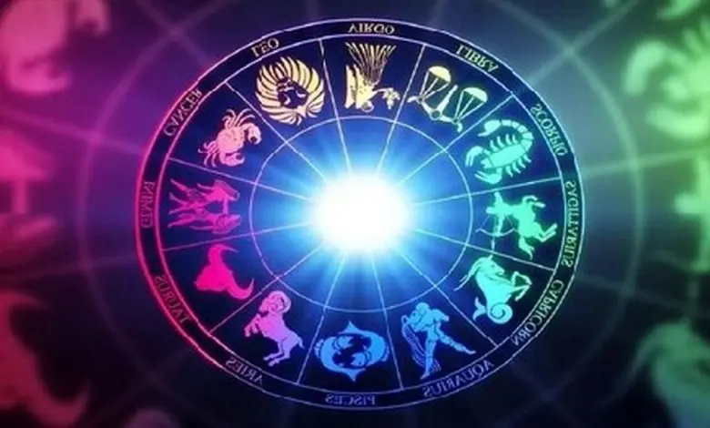 فال روزانه 22 بهمن ماه | فال روزانه چه برنامه ای برای شما چیده است؟