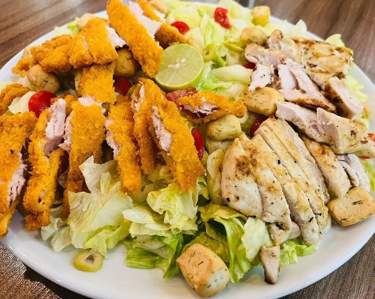 امروز یک سالاد درست کن طعمش تا عمر داری زیر دندونت بمونه