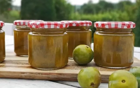 طرز تهیه مربای گوجه سبز بدون شکرک زدن