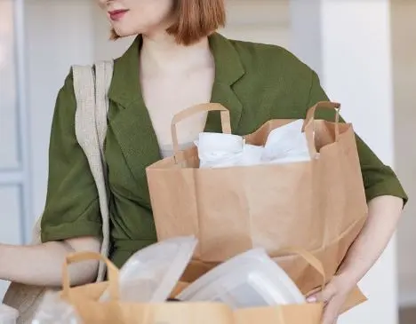 اگه تو هم همیشه ظروف پلاستیکی یکبار مصرف و نایلون هارو نگه می داری این مطلب برای توست!