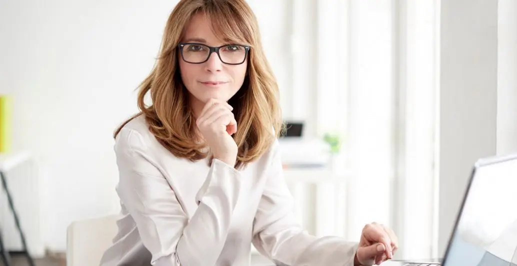 اگر می خواهید با افزایش سن موفق تر شوید، با این 8 رفتار خداحافظی کنید
