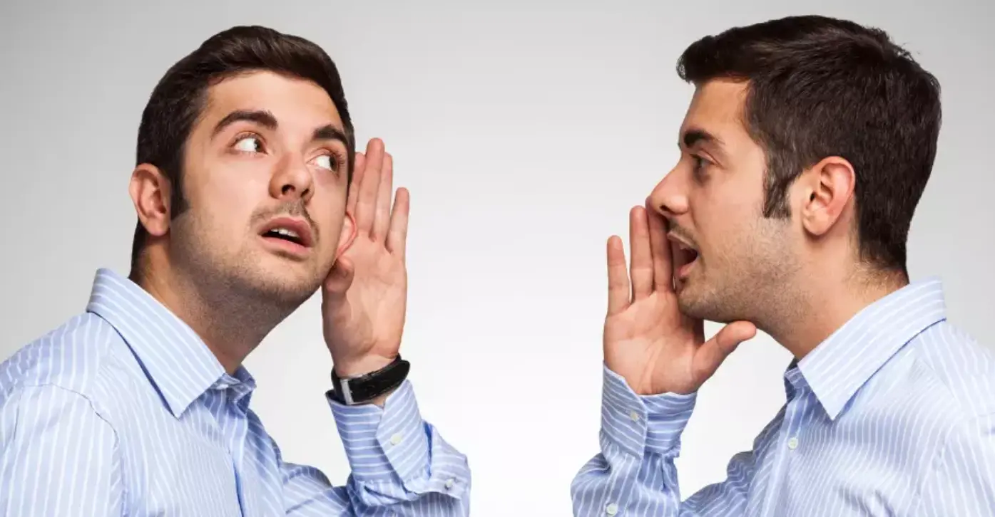 آیا حرف زدن با خود، یک بیماری است؟