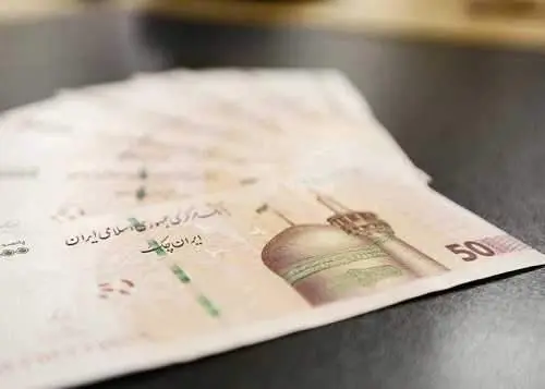 واریز کمک بلاعوض ۱۰ میلیون تومانی دولت برای ۳ دهک اول | پرداخت کمک هزینه جدید دولت به این افراد