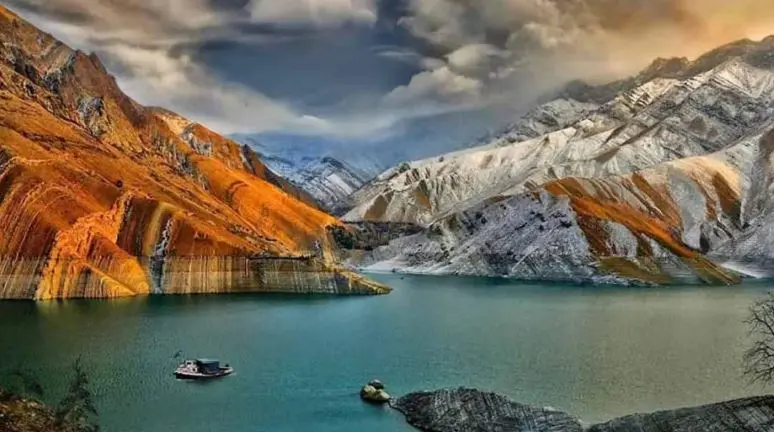 سفری لذت بخش به زیباترین روستای نزدیک تهران در پاییز؛ روستای واریان در یک ساعتی تهران