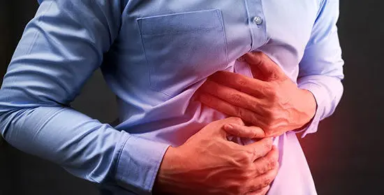 برای جلوگیری از معده درد در ایام روزه داری کافیه این کارهای ساده رو انجام بدی