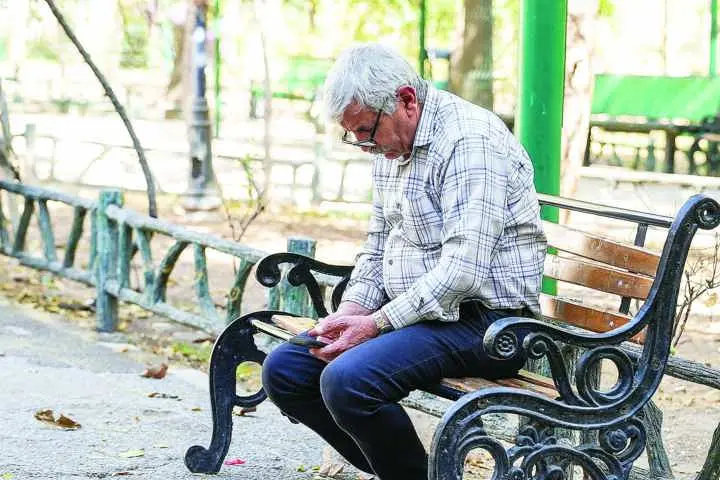 تصمیم نهایی دولت پیش از تدوین کامل بودجه برای بازنشستگان | افزایش حقوق بازنشستگان با رقم چشمگیر