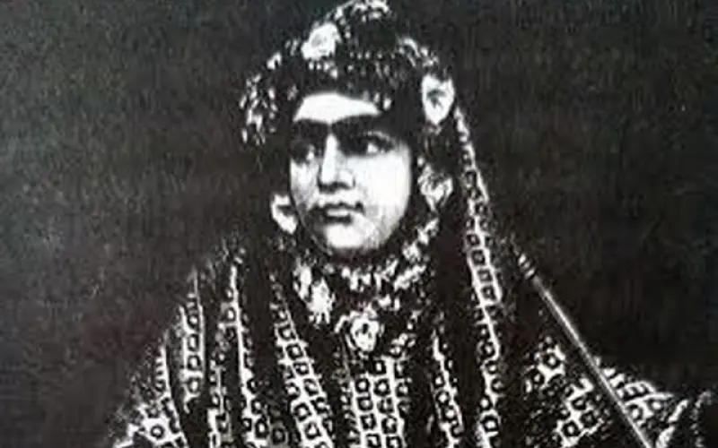 گنجینه تاریخ / سنبل باجی؛ دلبری که فتحعلی‌شاه برایش شعر عاشقانه می‌سرود
