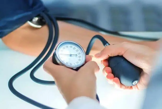 چطور فشار خون بالا رو بدون دارو کنترل کنیم؟ | کاهش سریع فشار خون در کمتر از یک دقیقه