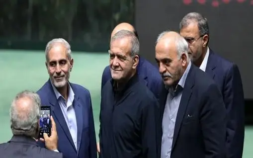 درخواست مهم و فوری مجلس از پزشکیان برای واریزی جدید به کارکنان دولت | مجلس برای پرداخت فوق العاده ویژه در فروردین آستین بالا زد