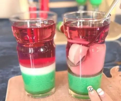 طرز تهیه نوشیدنی سه رنگ مخصوص شب یلدا 