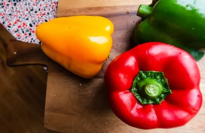 برای زیبایی و صاف شدن پوست هزینه نکنید با این خوراکی های ارزان و مقرون به صرفه در کمترین زمان پوست هلویی داشته باشید