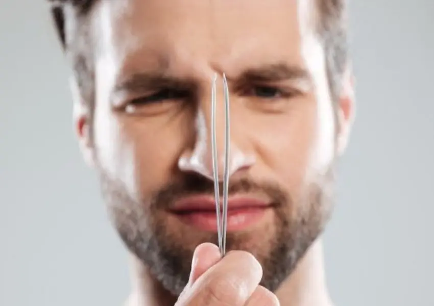 مرگ خاموش: چگونه یک موی بینی باعث مرگ شما می شود؟