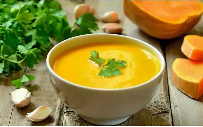 طرز تهیه شیر برنج کدو حلوایی؛ دسر خوشمزه و فصلی برای روزهای پاییزی