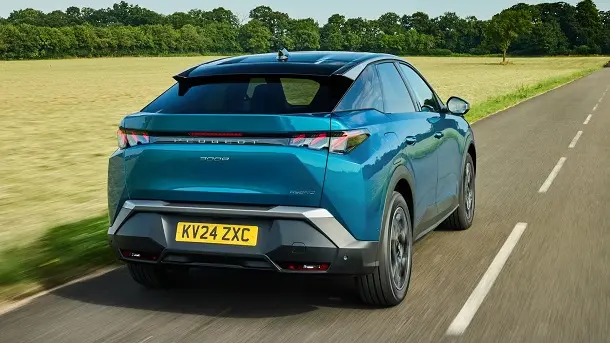 پژو ۳۰۰۸ راهی بازار شد + قیمت | معرفی پژو ۳۰۰۸ با مشخصات فنی