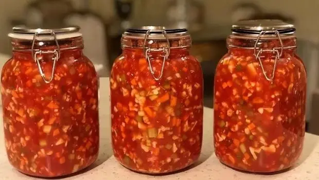 طرز تهیه ترشی گوجه فرنگی مشهدی