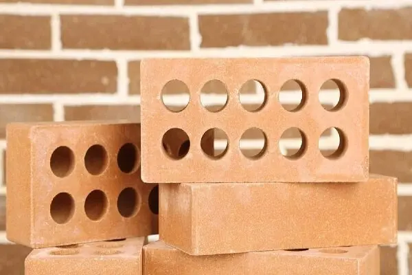 تست هوش : یک آجر یک کیلوگرم و نیم آجر وزن دارد. وزن یک آجر چقدر است؟