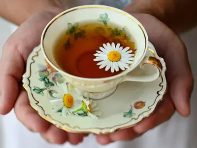 این دمنوش ها سه سوته سرماخوردگی و آنفلوآنزا را خوب می کند
