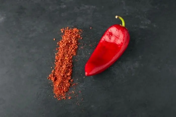 این گیاه بهترین دارو و مسکن دردهای قلبی است | دردهای قلبتو با این گیاه شفا بده