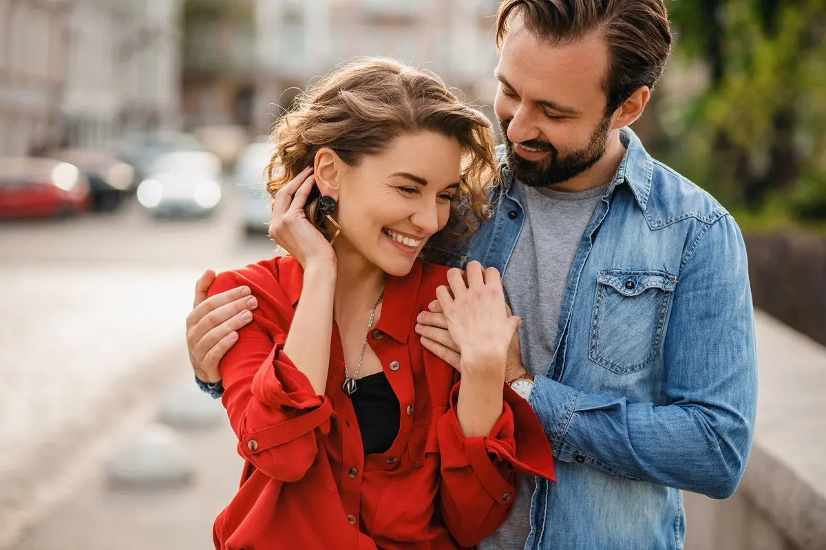 تست شخصیت شناسی | اگر مردی در اطراف شما این نشانه هارو داشت یک دل نه صد دل عاشقتان شده