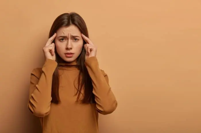 12 تکنیک درمان انواع دردها که کمتر کسی میدونه | بدون قرص، دارو و دمنوش خودتو درمان کن