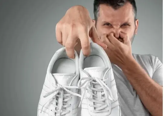 کسانی که آن را امتحان کردند، معجزه را با چشمان خود دیدند!خلاصی از شر بوی بد پا آسان شد!