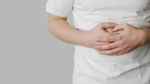 هشدار ! درد در این قسمت از شکم خطرناک است به پزشک مراجعه کنید
