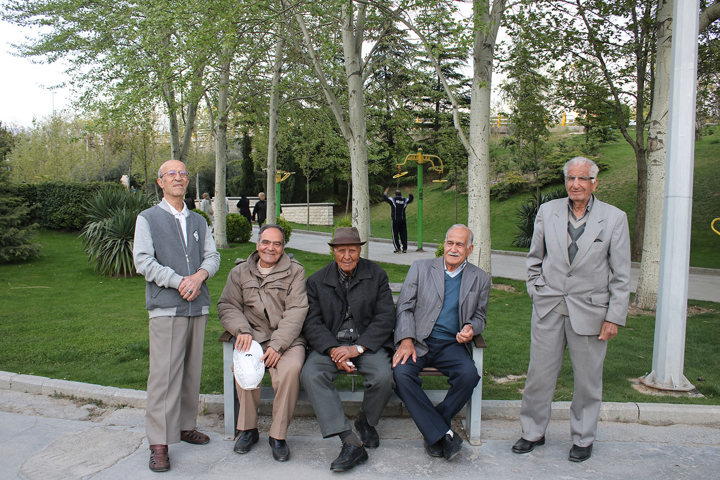 سبد معیشت ۳۲ میلیون تومانی معیار اصلی محاسبه حقوق بازنشستگان | افزایش حقوق بازنشستگان با رقم چشمگیر از این ماه + جزییات