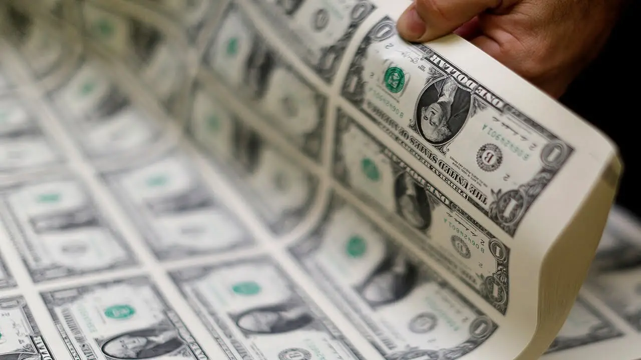 قیمت دلار در 25 بهمن | قیمت روز دلار 25 بهمن ماه 1401
