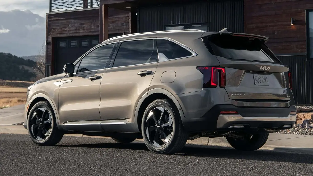 کیا سورنتو جدید در راه بازار + قیمت | معرفی خودرو کیا سورنتو با مشخصات فنی