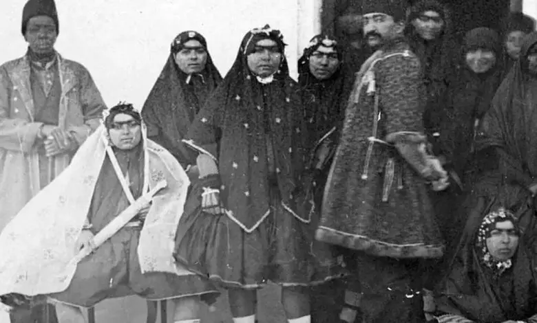 عکس دیدیه نشده از زیباترین زن ناصرالدین شاه با لباس چینی