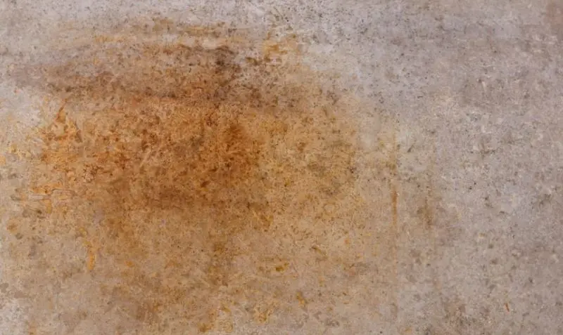 ترفند ساده برای پاک کردن زنگ زدگی از روی کاشی و سرامیک زود و سریع و فوری