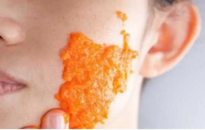 بوتاکس خانگی با هویج و روغن زیتون