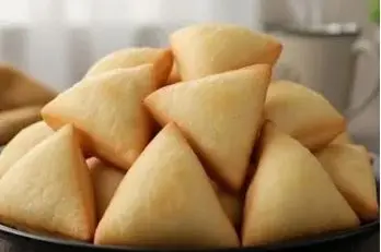 طرز تهیه شیرینی ماستی با تخم‌مرغ