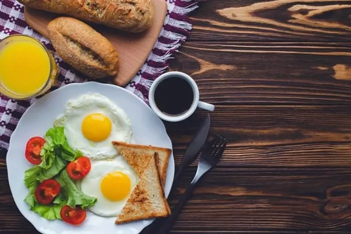 این صبحانه موتور مغز شما را روشن میکند | با این صبحانه تا آخر شب پر انرژی و هوشیار بمانید