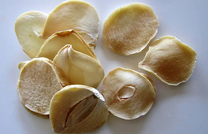  جوانسازی پوست ، درمان شوره سر و بهبود جریان خون با این گیاه 