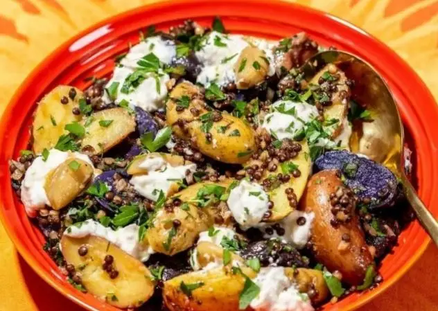 طرز تهیه سالاد سیب‌زمینی اتریشی