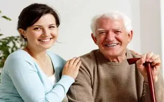  نکته‌ای حیاتی برای دختران جوان و پیرمردها که کمتر کسی آن را می داند!