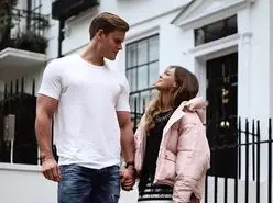  راز خانم های قد کوتاه تو جذب مردای قد بلند چیه؟ | علت تمایل مردان به ازدواج با زنان کوتاه قد