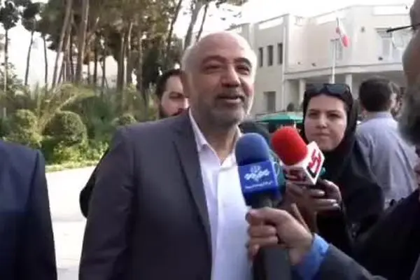  خبر رسمی وزیر از پرداخت رقم اضافه با حقوق بازنشستگان در مرداد ماه | خبر خوش مقام دولتی از واریزی جدید برای بازنشستگان تا پایان ماه